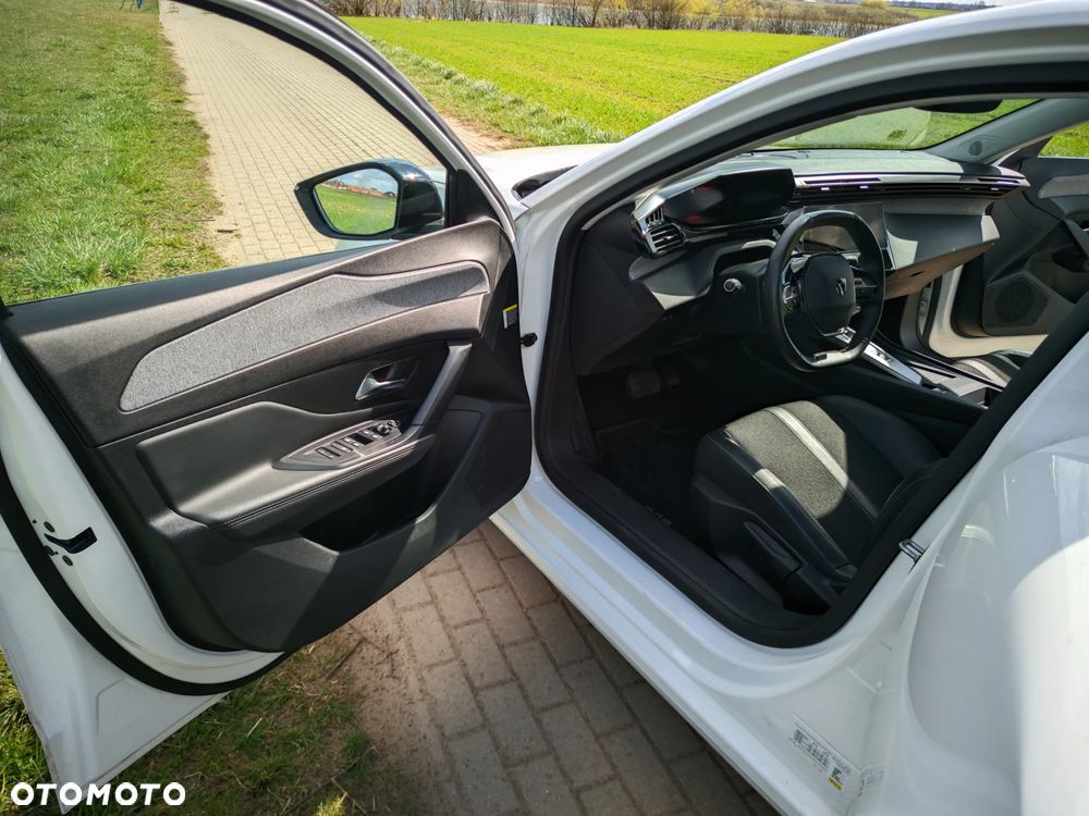 Peugeot 308 1.6 Hybrid PHEV Allure EAT8 - 15