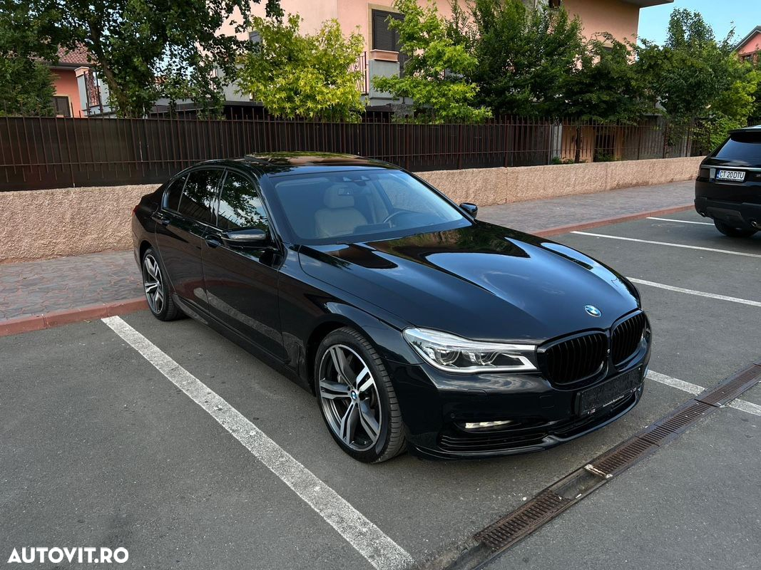 BMW Seria 7 750i xDrive - 4