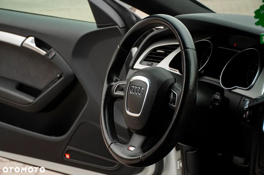 Audi A5 Coupé 2.0 TFSI Quattro - 31