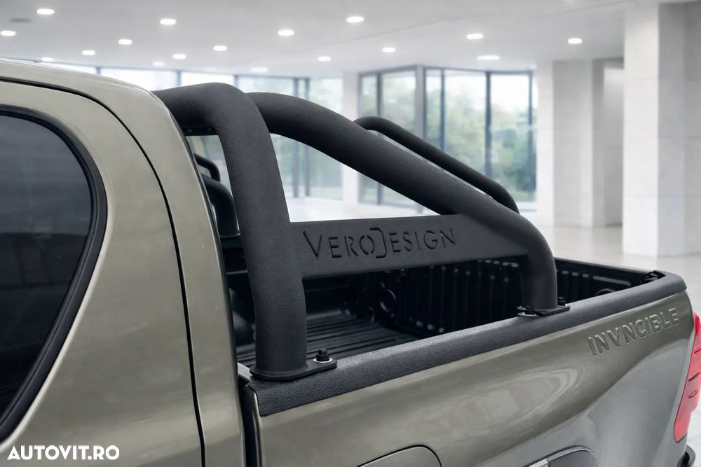 Toyota Hilux 2.8D 204CP 4x4 Double Cab AT Invincible Color Edition - 9