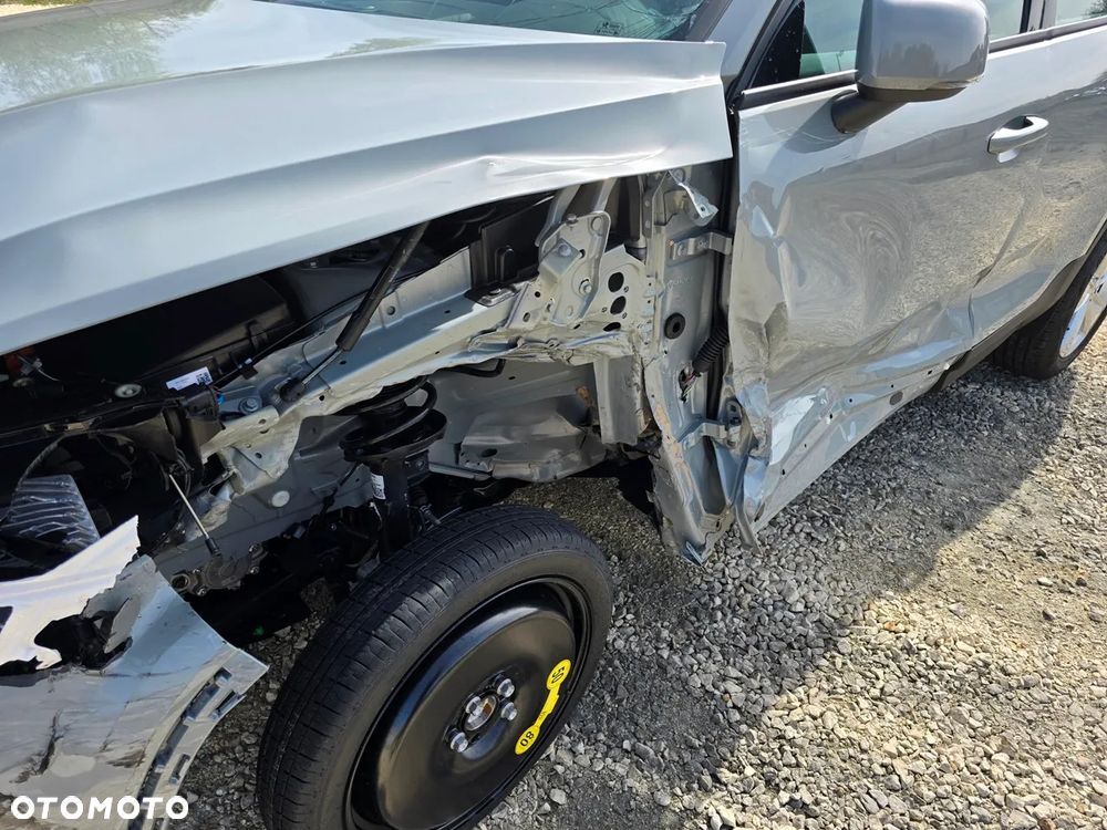 Volvo XC 40 B3 Essential - 20