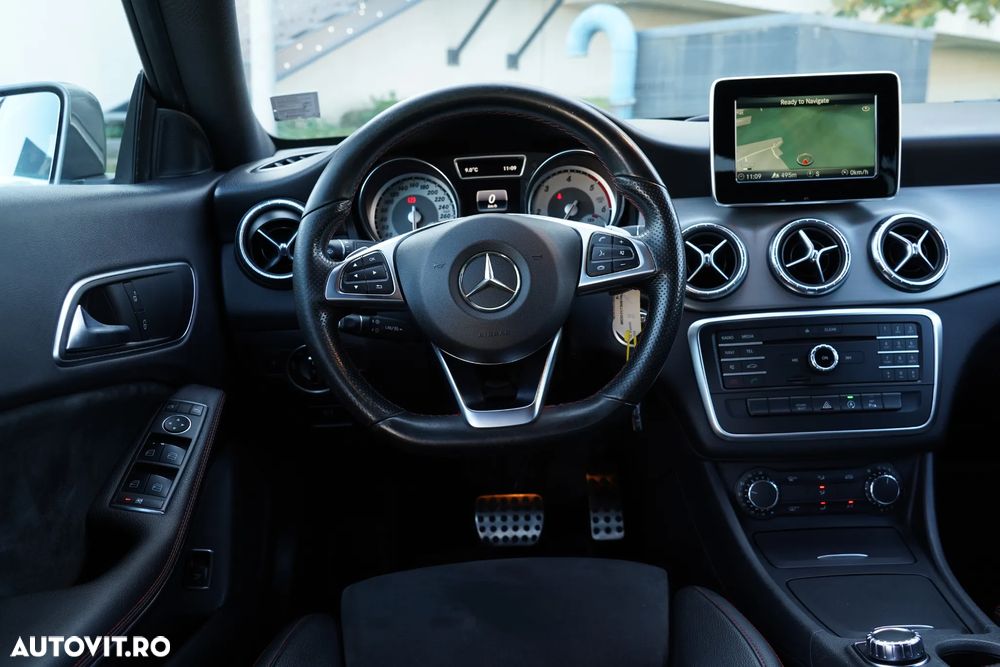 Mercedes-Benz CLA ver-200-cdi-d-7g--dct-amg-line - 16