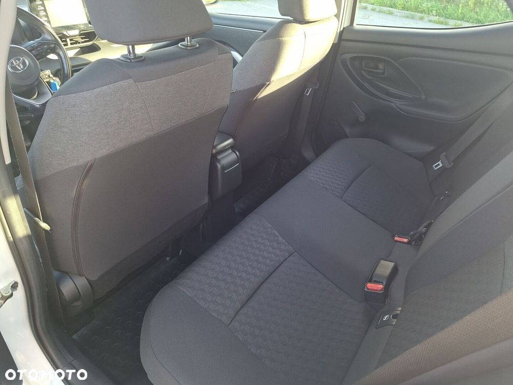 Toyota Yaris Hybrid 1.5 Comfort - 18