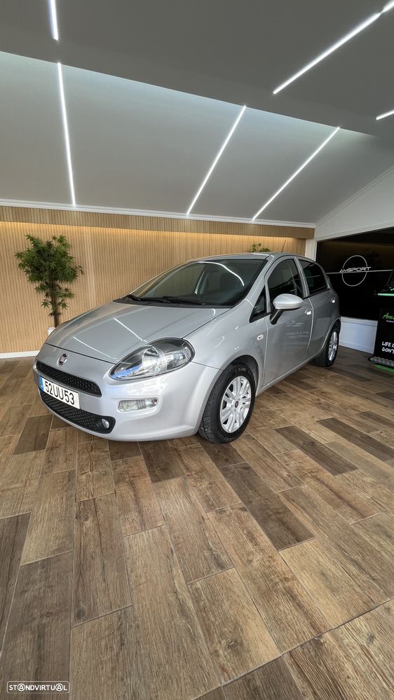 Fiat Punto 1.2 Lounge S&S - 35