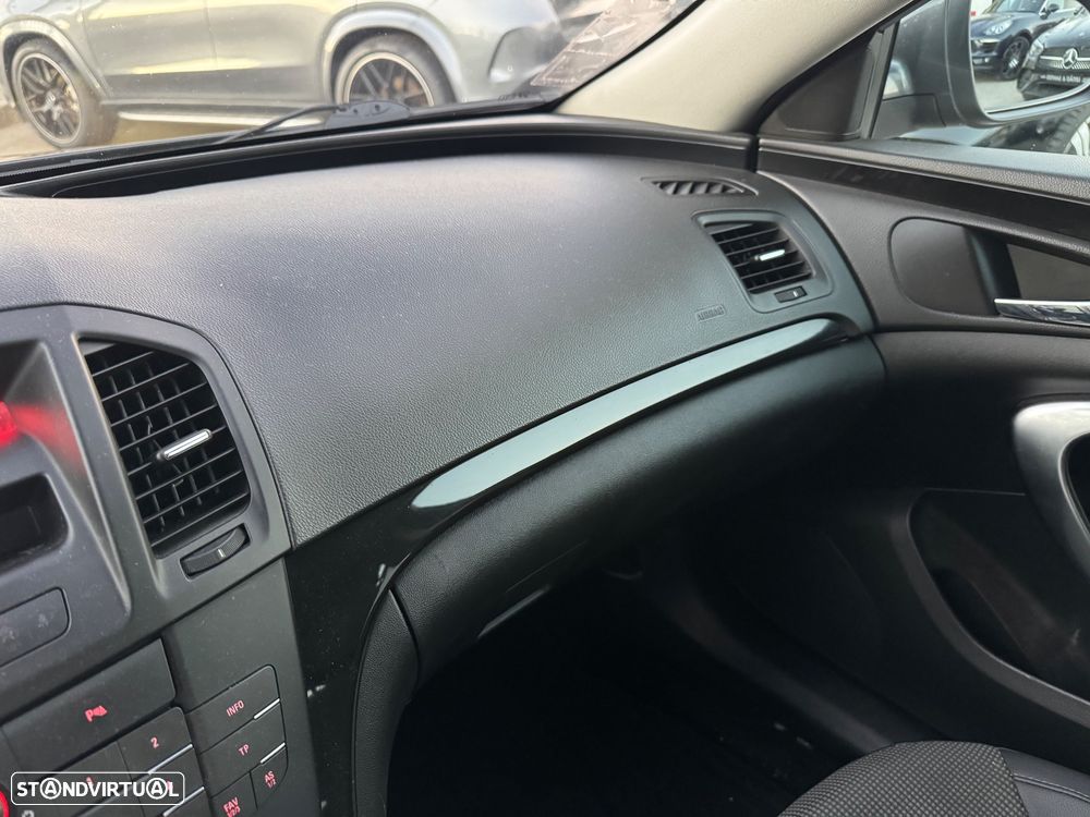 Opel Insignia 2.0 CDTi Cosmo S/S - 24