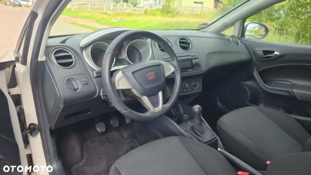 Seat Ibiza SC 1.4 16V Sport - 9