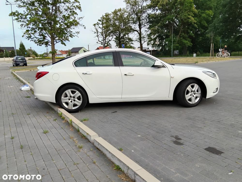 Opel Insignia 2.0 T Cosmo - 6