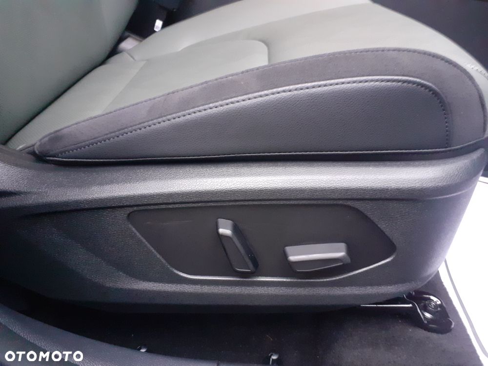 Kia Sportage 1.6 T-GDI PHEV Anniversary 4WD - 30