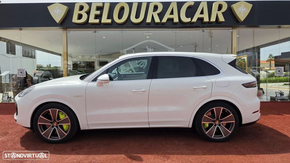 Porsche Cayenne Turbo S E-Hybrid - 5