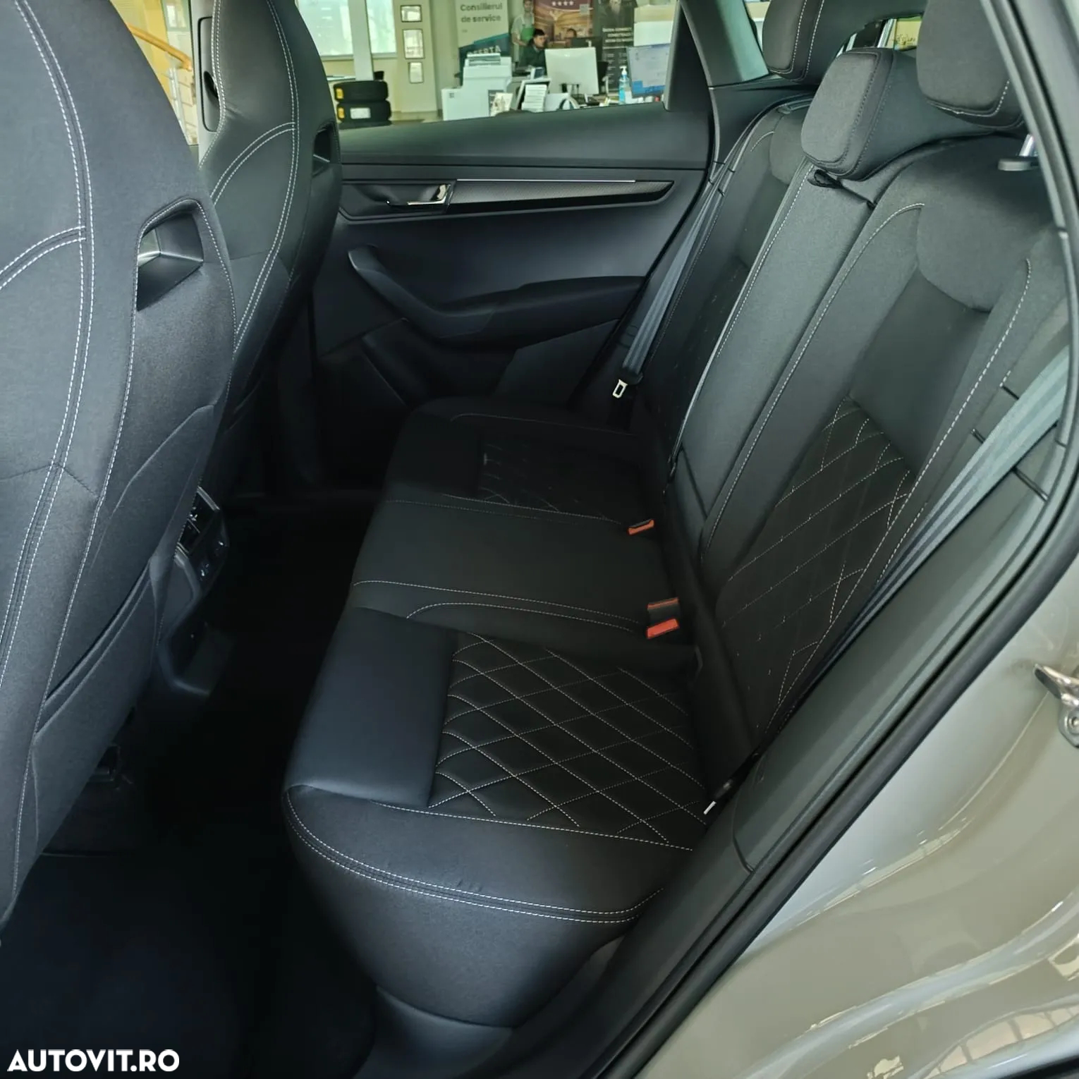 Skoda Karoq 2.0 TDI 4X4 DSG Sportline - 26