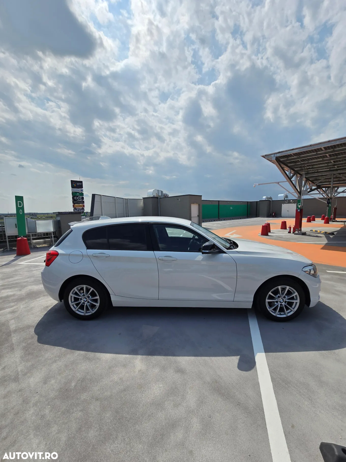 BMW Seria 1 118d Standard - 18