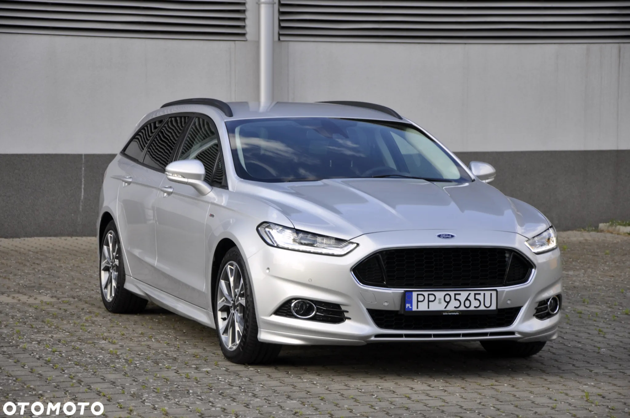 Ford Mondeo 2.0 TDCi Titanium PowerShift - 8