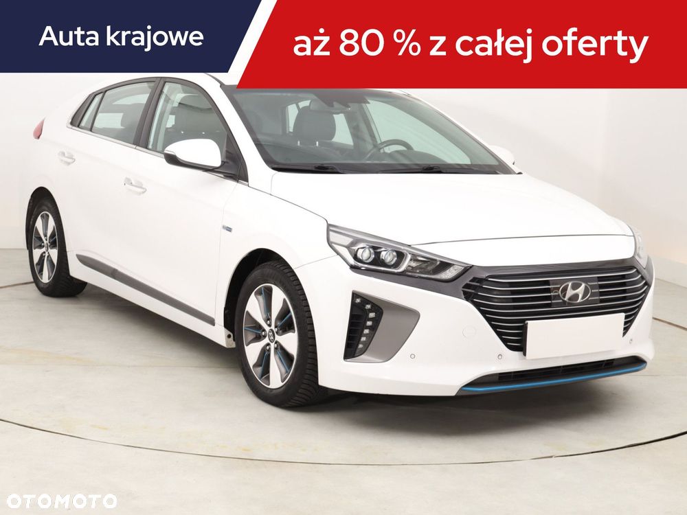 Hyundai IONIQ - 3