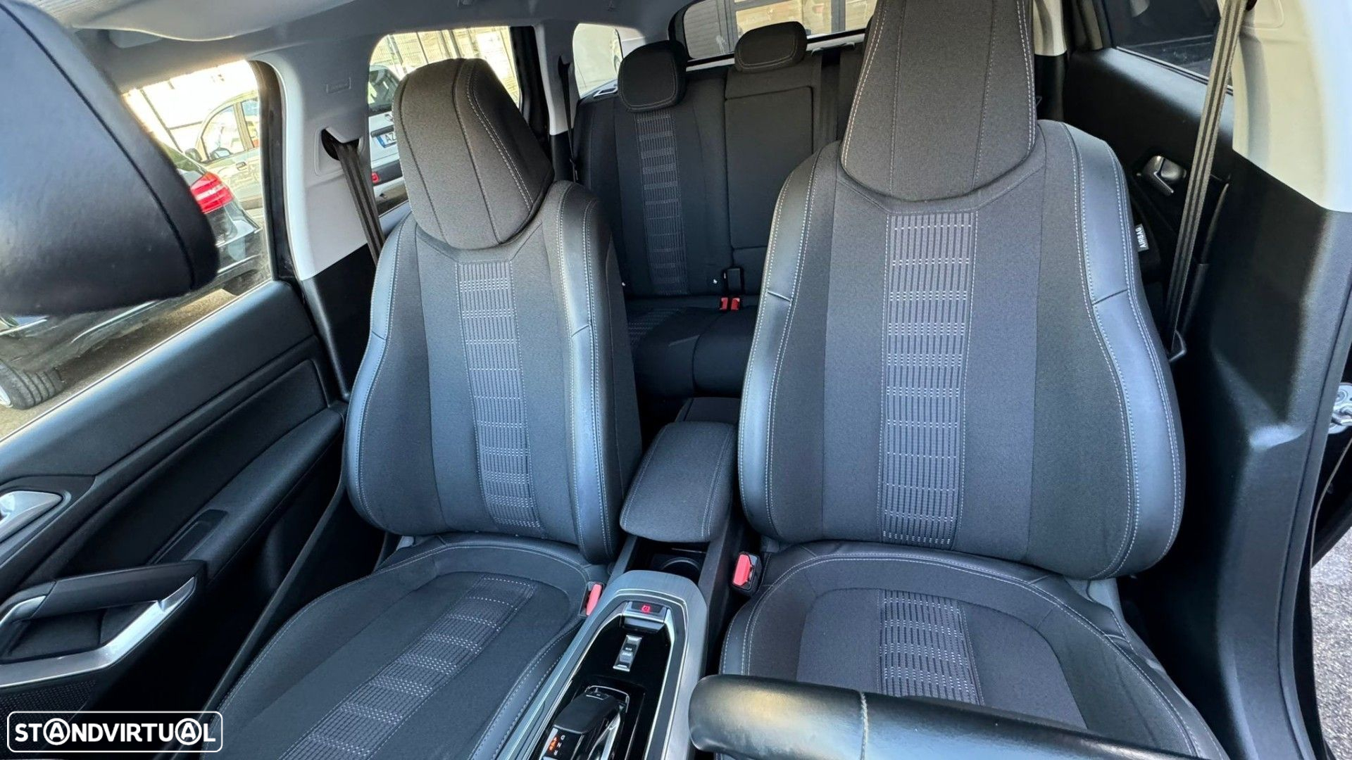 Peugeot 308 1.5 BlueHDi Allure Pack EAT8 - 11