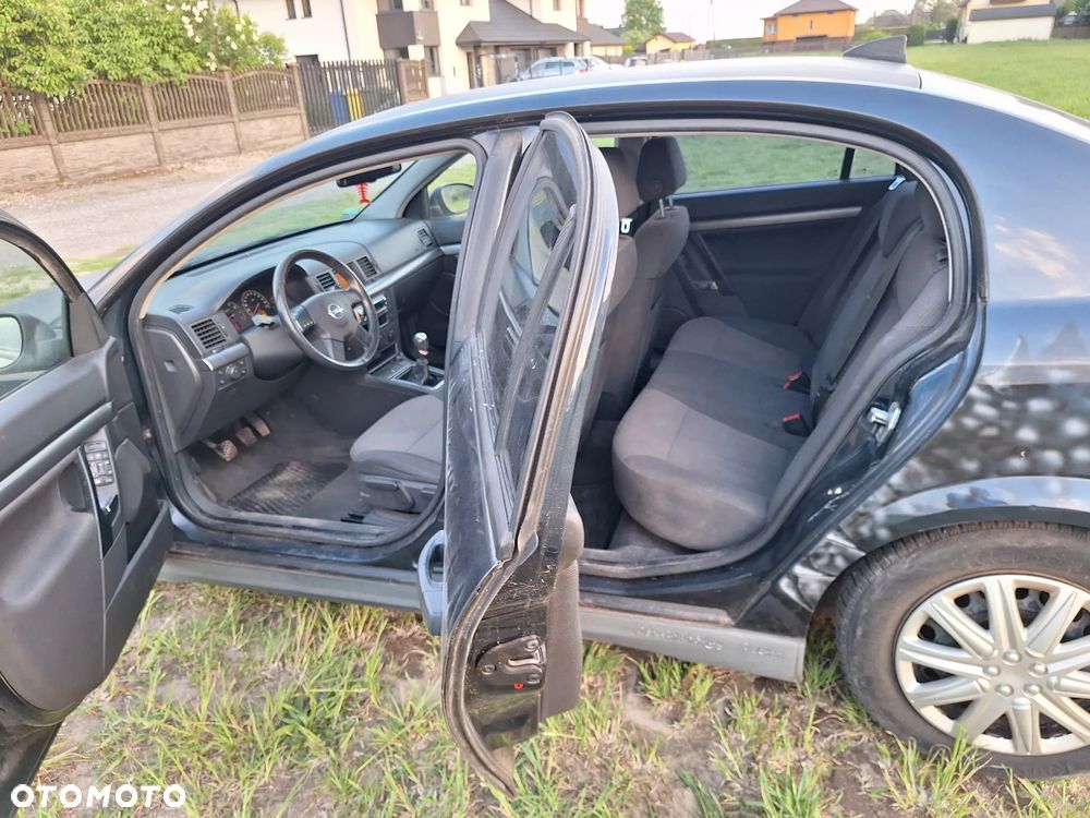Opel Vectra 1.8 - 3