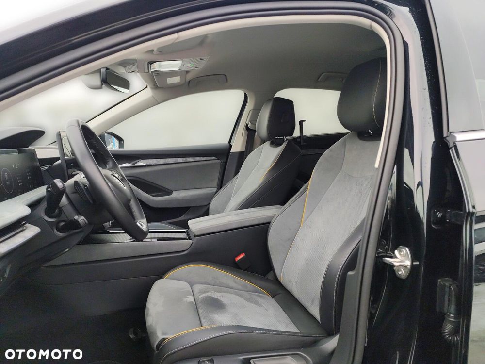 Skoda Superb - 12