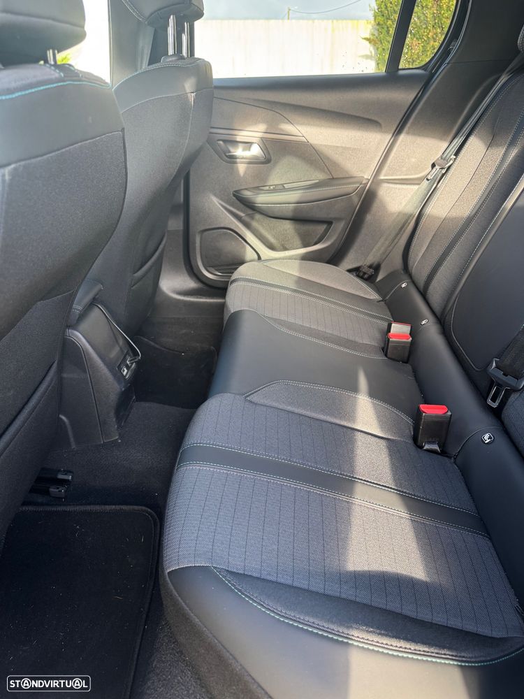 Peugeot 208 PureTech 100 Active Pack - 8