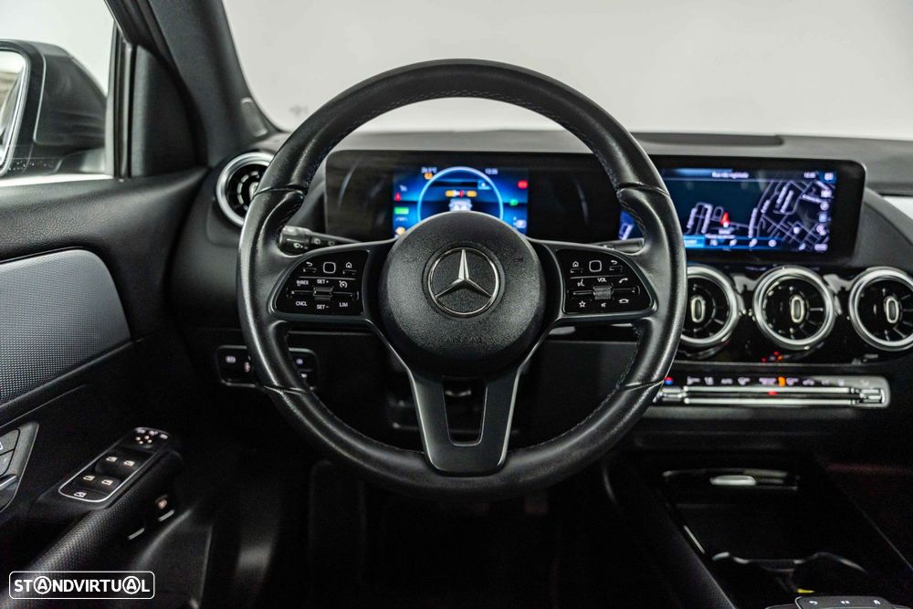 Mercedes-Benz GLA 250 e Progressive - 33