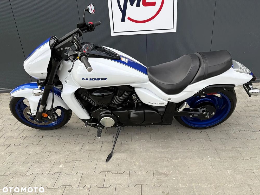 Suzuki Boulevard - 12