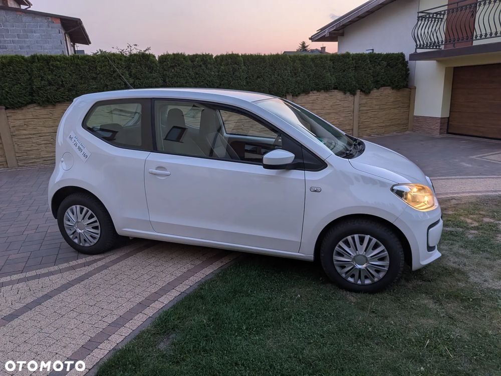 Volkswagen up! white - 24