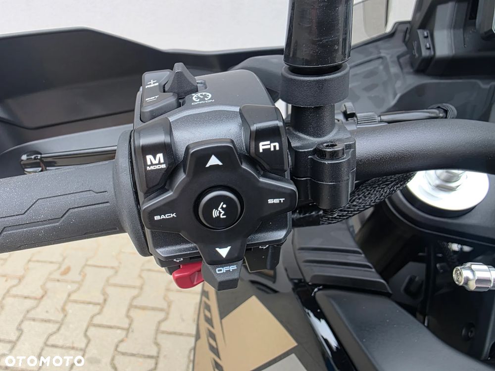 CFMoto 1000 MT-X - 17