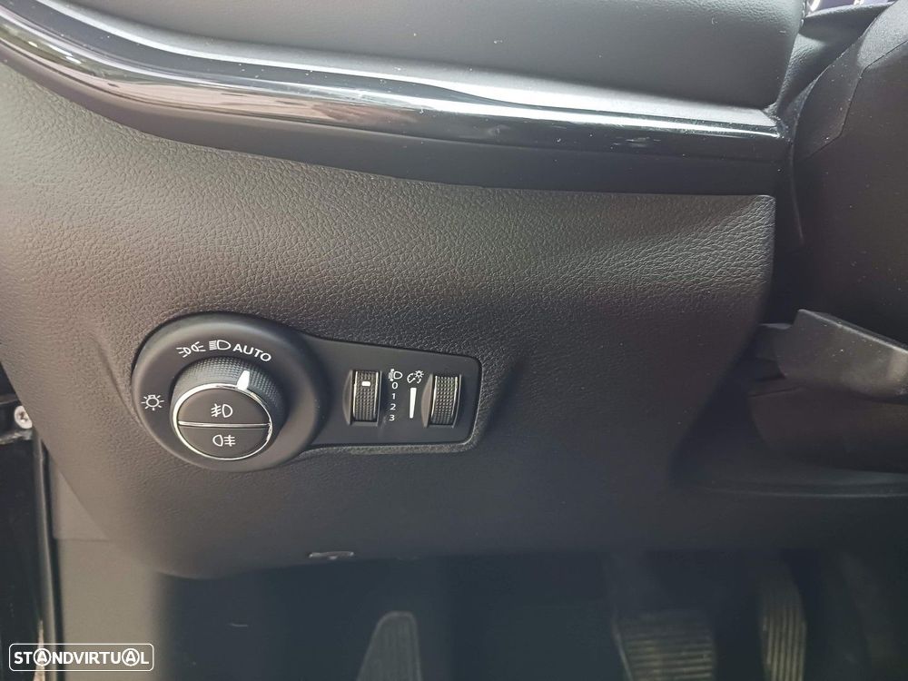 Jeep Compass 1.5 TG e-Hybrid Summit DCT - 26