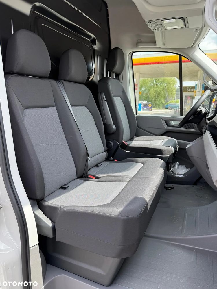 Volkswagen Crafter - 14