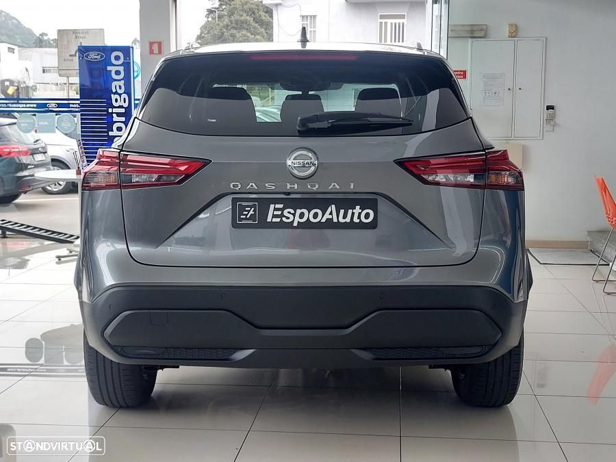 Nissan Qashqai 1.3 DIG-T N-Connecta LED+SKY - 4