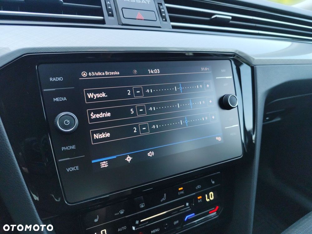 Volkswagen Passat 1.5 TSI EVO Business DSG - 31