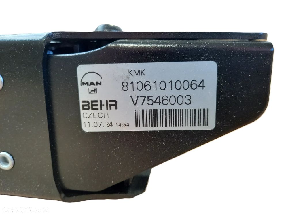 Chłodnica Silnika 81061010064 MAN OE - 2
