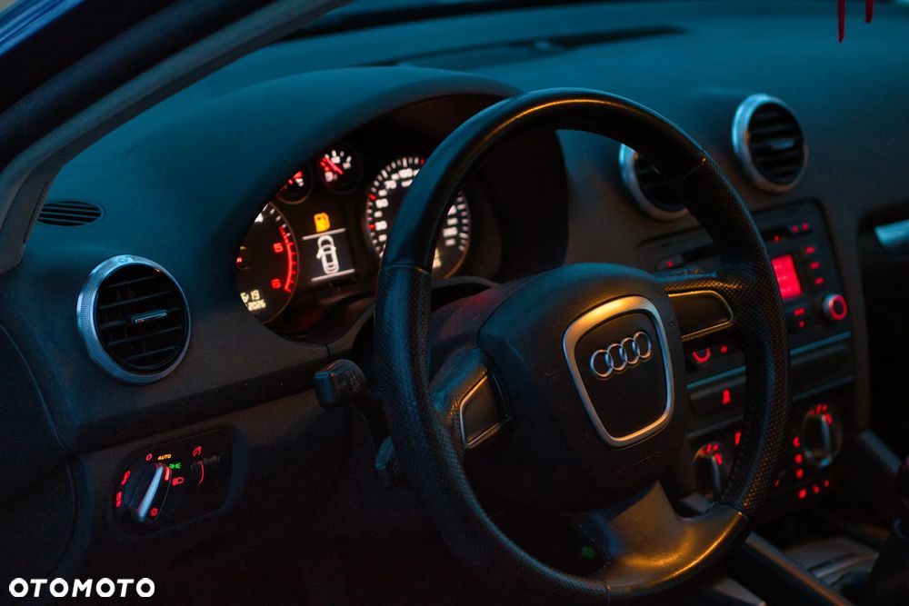 Audi A3 Sportback - 9