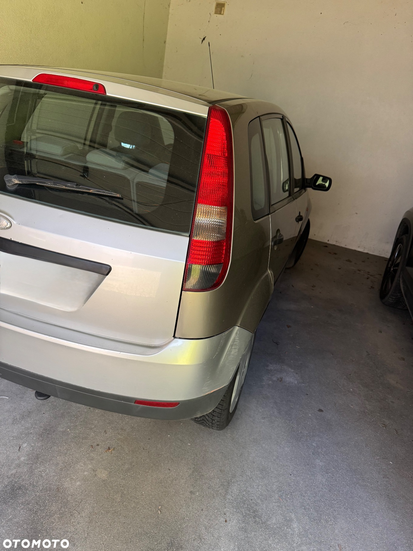 Ford Fiesta 1.4 Ambiente - 9