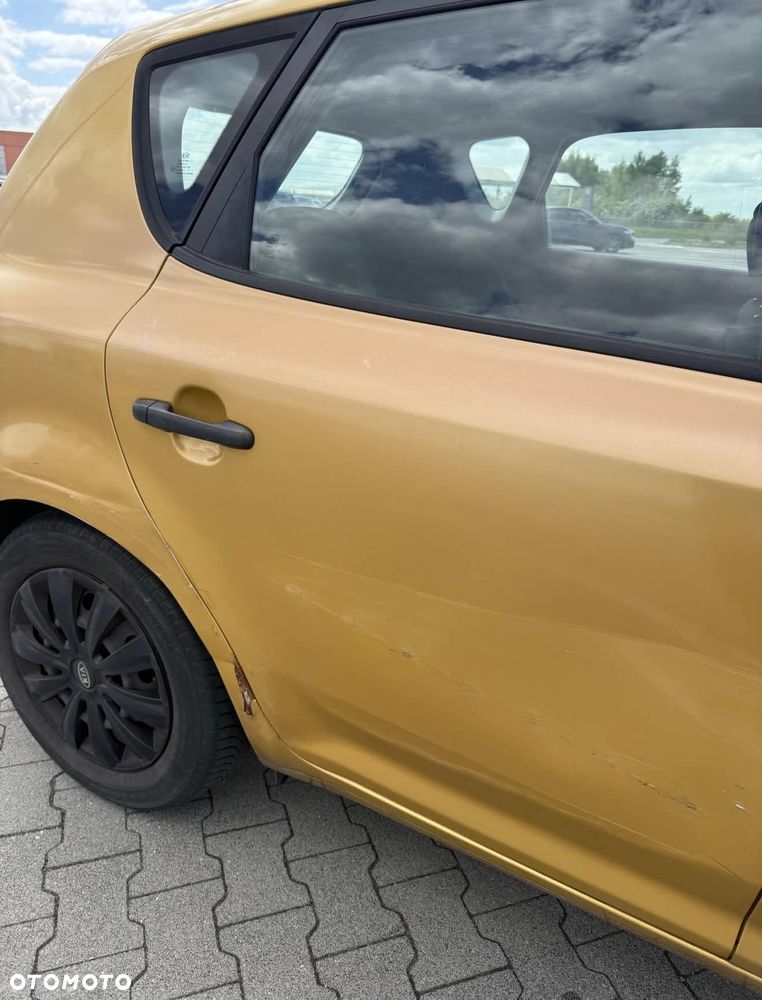 Kia Ceed 1.6 Comfort - 6