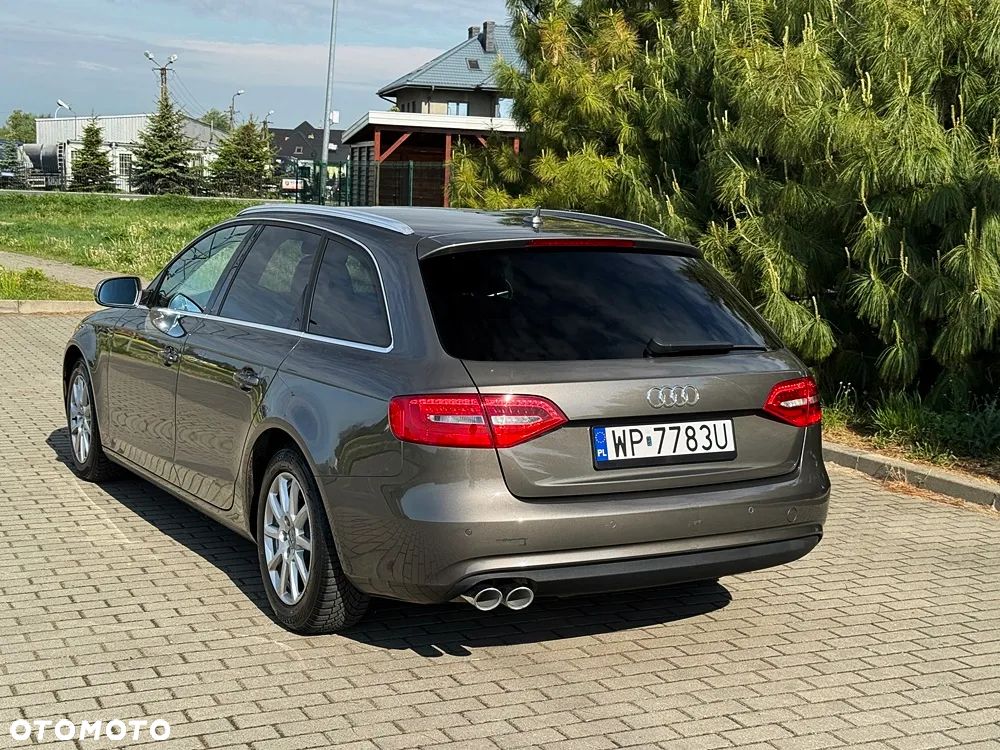 Audi A4 Avant 2.0 TDI DPF Ambition - 11
