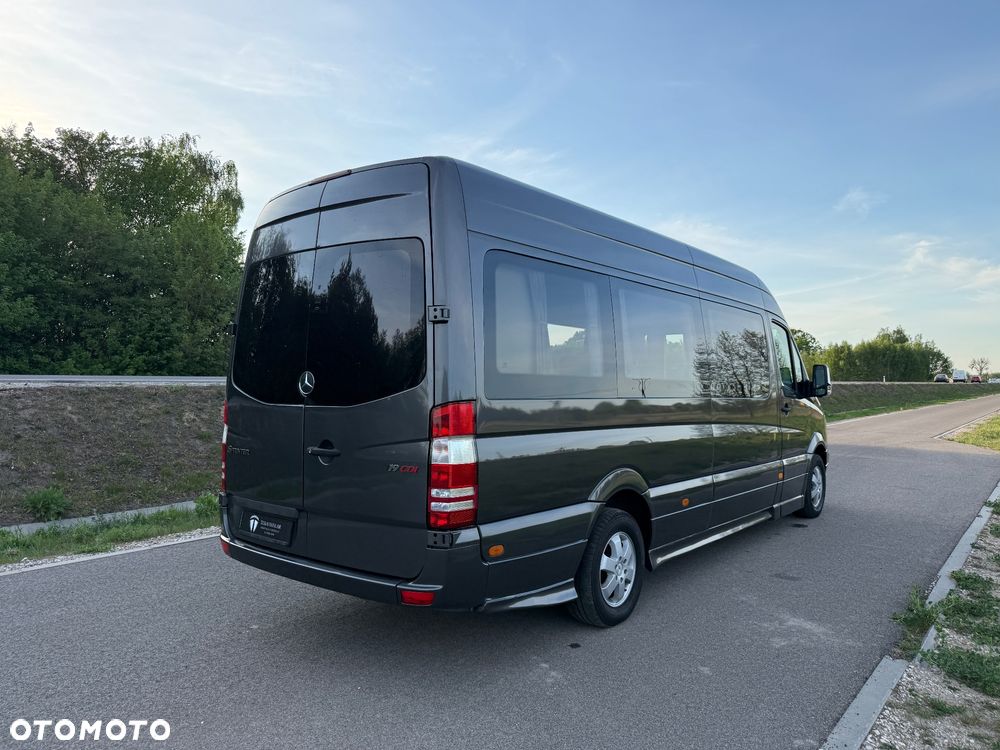 Mercedes-Benz Sprinter - 5