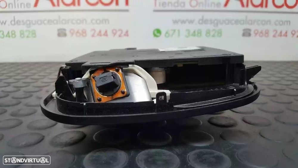 LUZ INTERIOR MERCEDES-BENZ CLK 2005 -A20982022019051 - 3