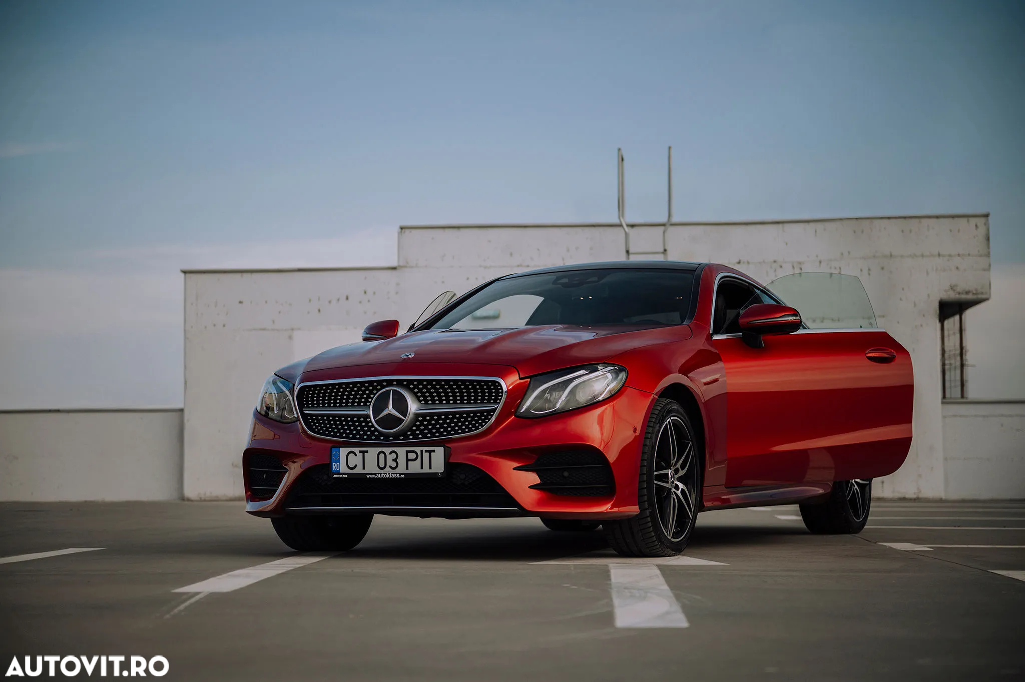Mercedes-Benz E 220 d Coupe 9G-TRONIC AMG Line - 7