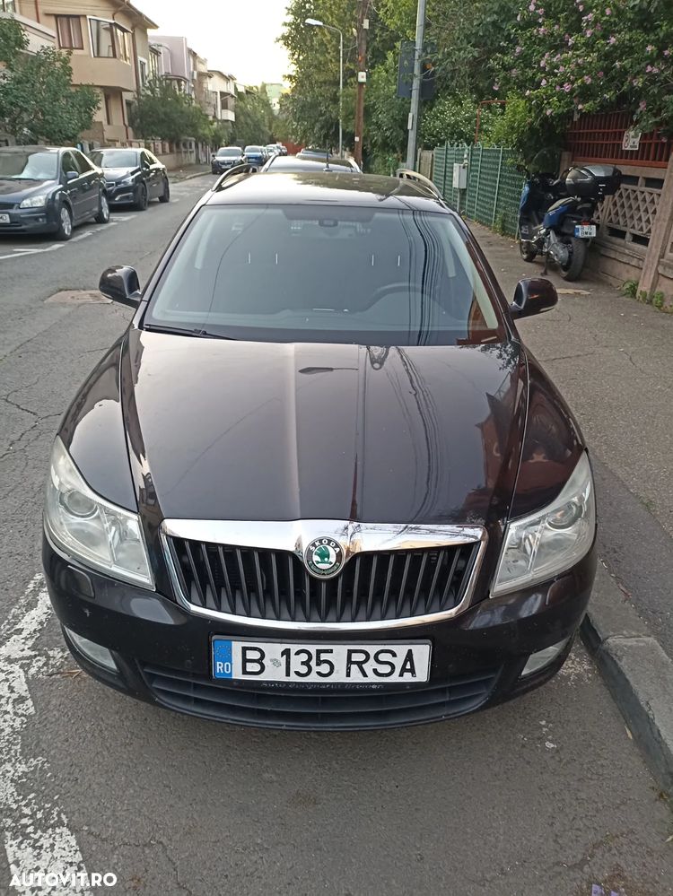 Skoda Octavia 2.0 TDI DPF DSG FAMILY - 8