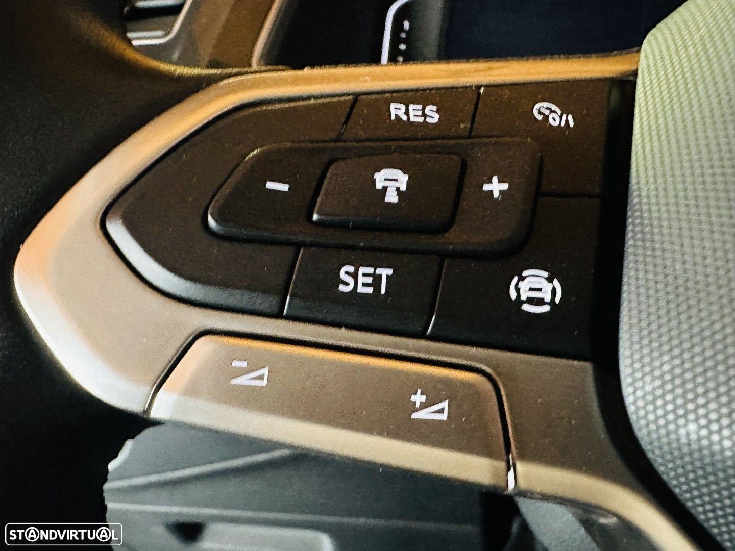 VW Tiguan 1.4 TSI eHybrid Conceptline DSG - 13