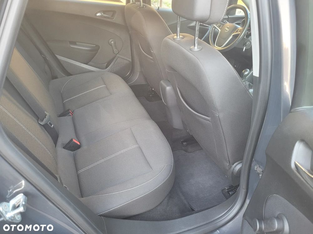 Opel Astra 1.4 Turbo - 28