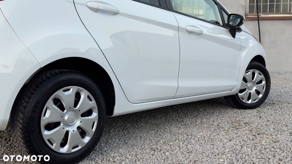 Ford Fiesta 1.4 Trend - 11
