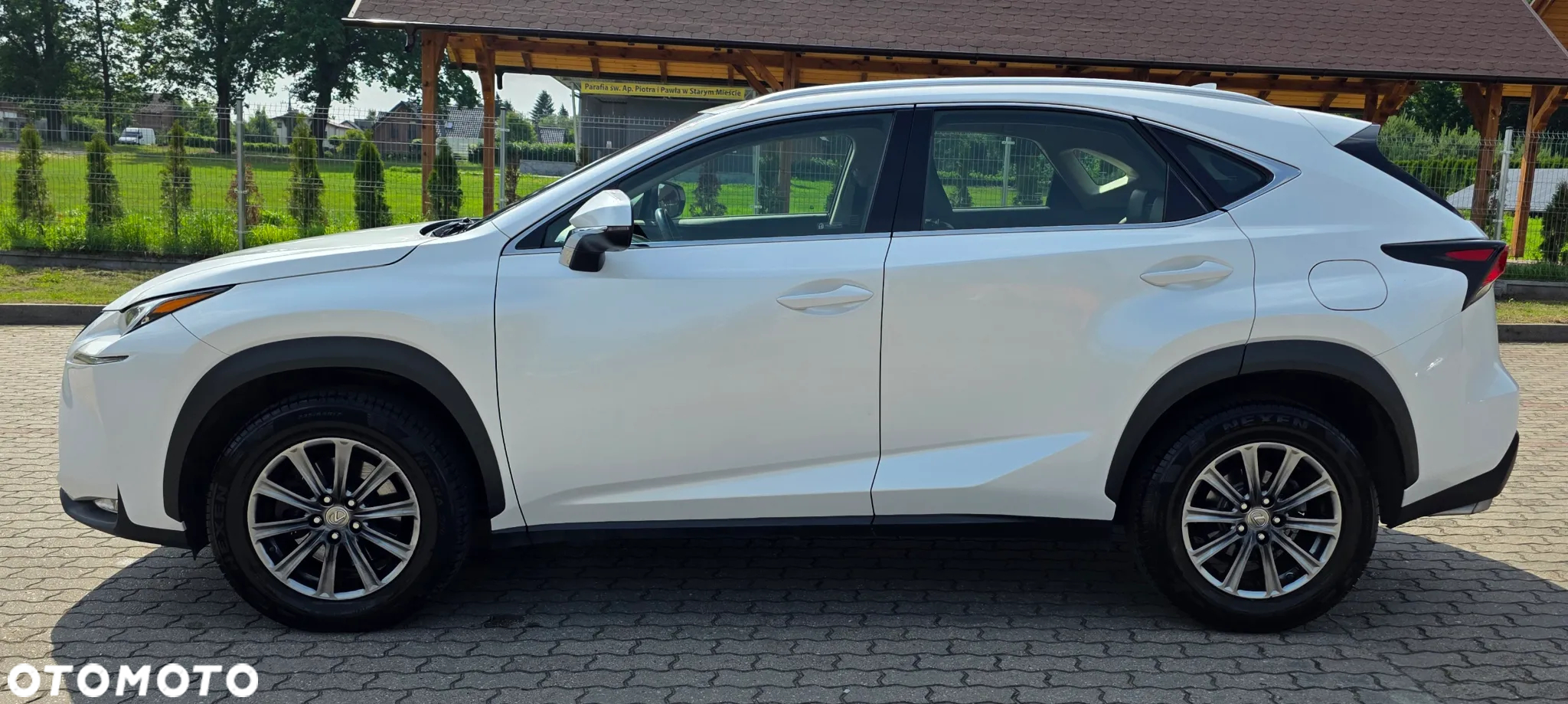 Lexus NX 200t Prestige AWD - 9