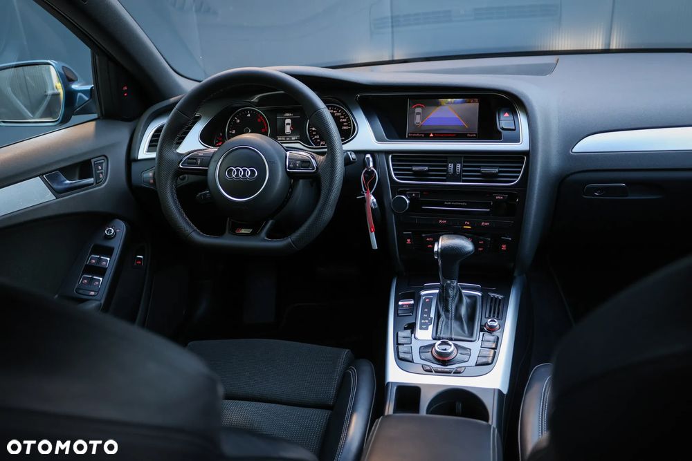 Audi A4 Avant 2.0 TDI DPF clean diesel quattro S tronic S line Sportpaket - 28