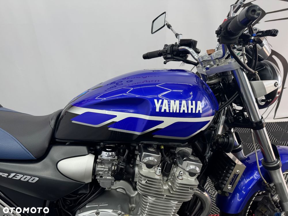 Yamaha XJR - 31