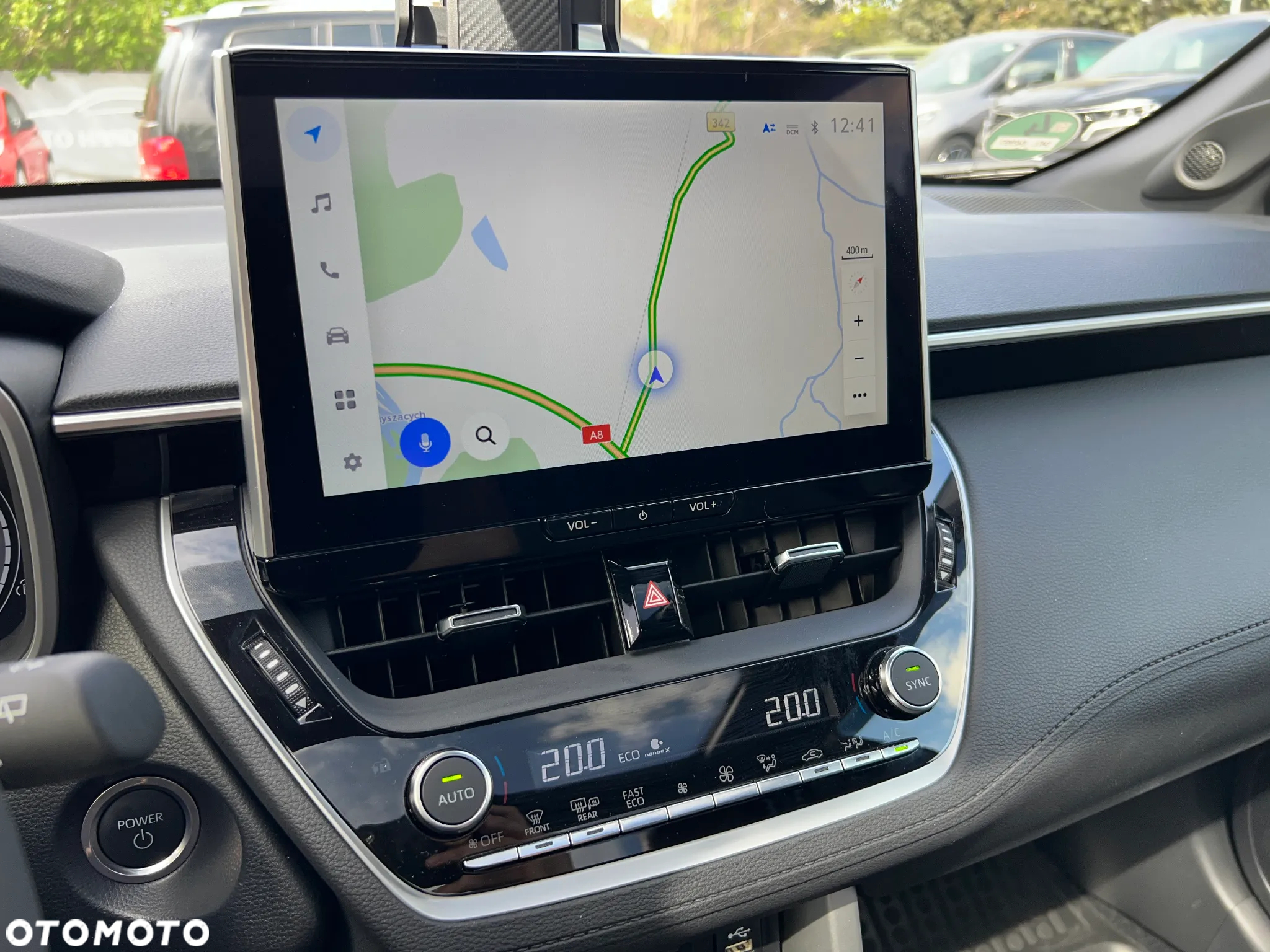 Toyota Corolla Cross 2.0 Hybrid Executive AWD - 14