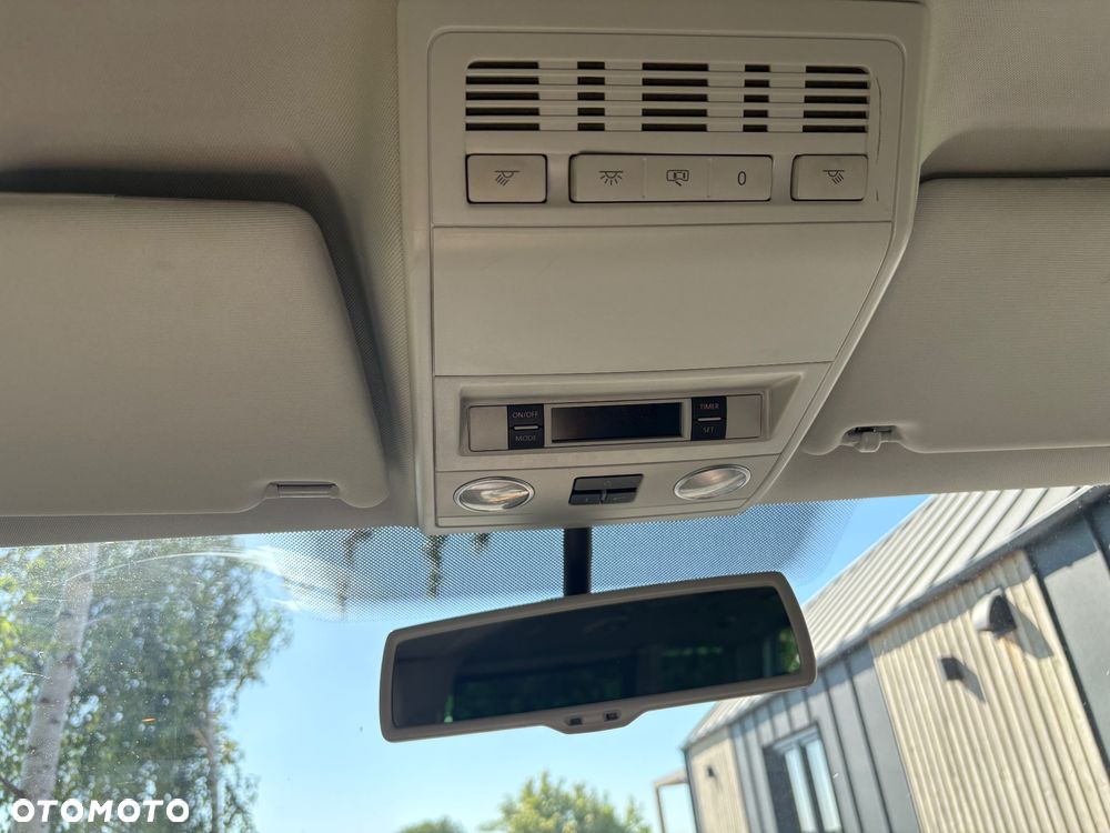 Volkswagen Multivan L1 LIFE - 18