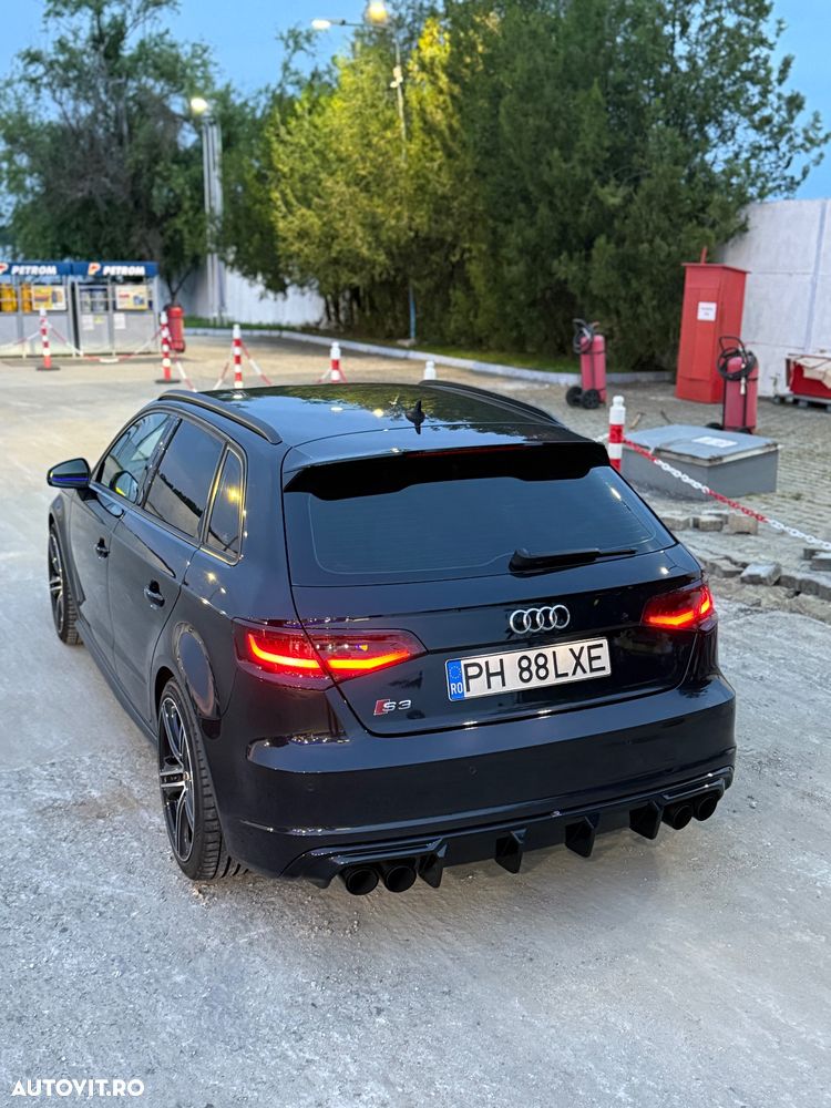 Audi S3 2.0 TFSI quattro Stronic - 3