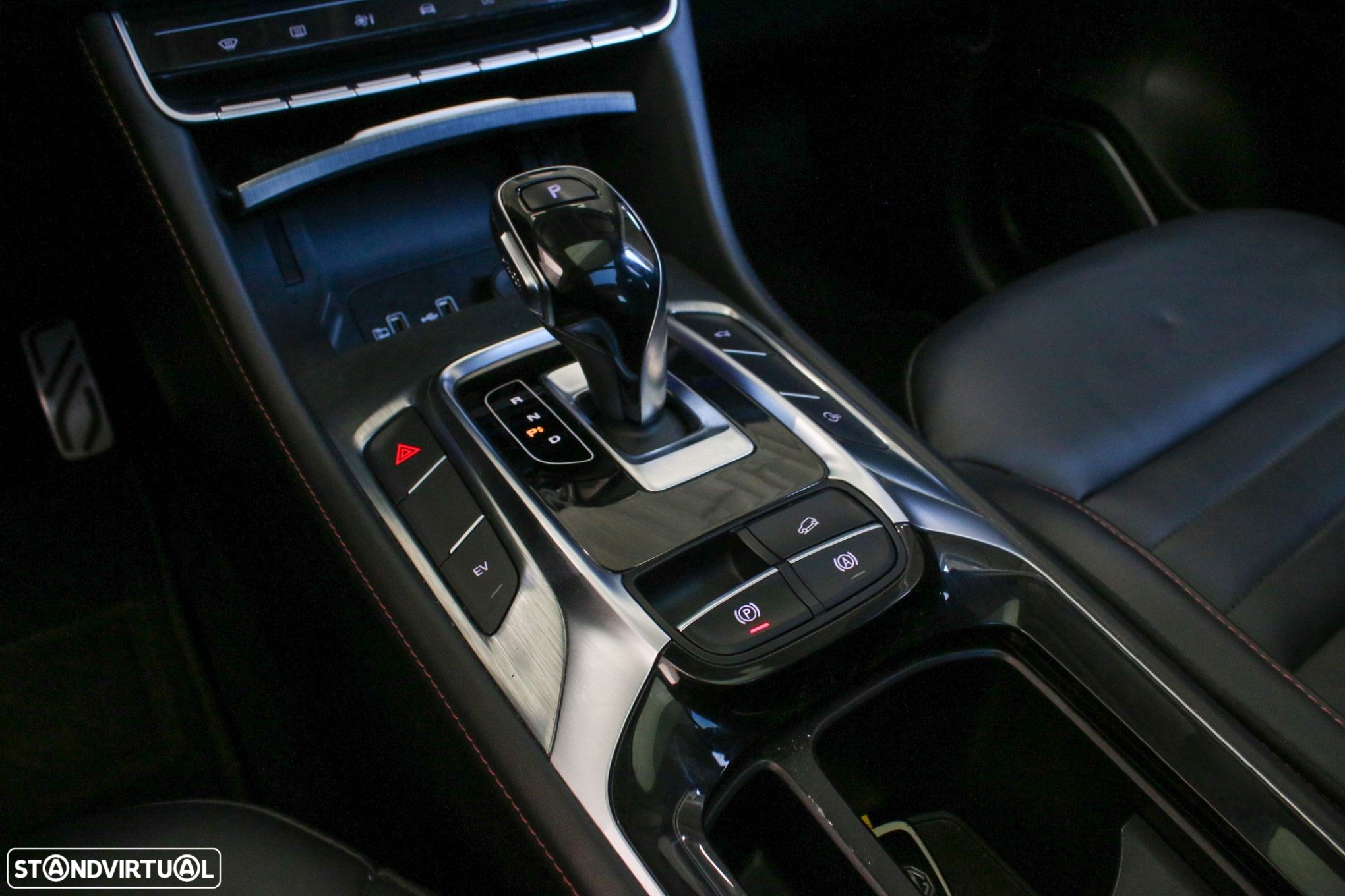 MG EHS 1.5 T-GDI Plug-in Hybrid Luxury - 28