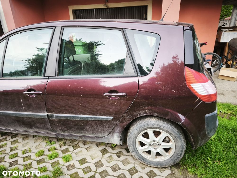 Renault Scenic - 6