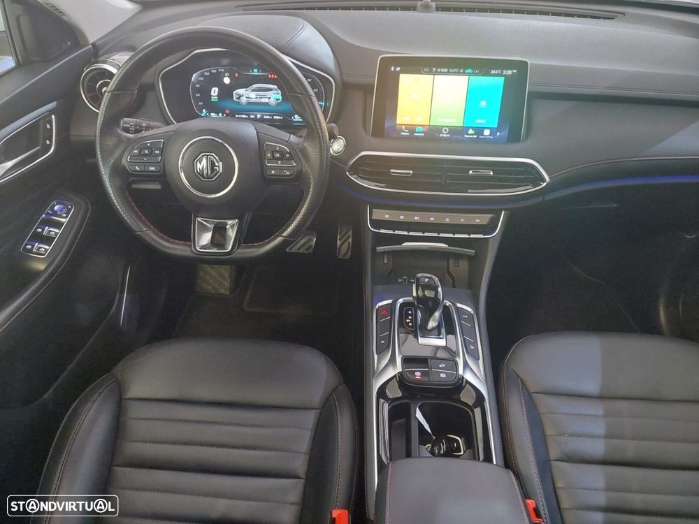 MG EHS 1.5T-GDI PHEV Luxury - 13